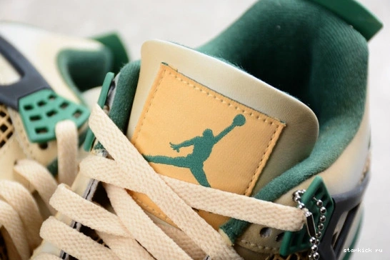 DC7770-106 Jordan 4 Retro DC7770-106 0713